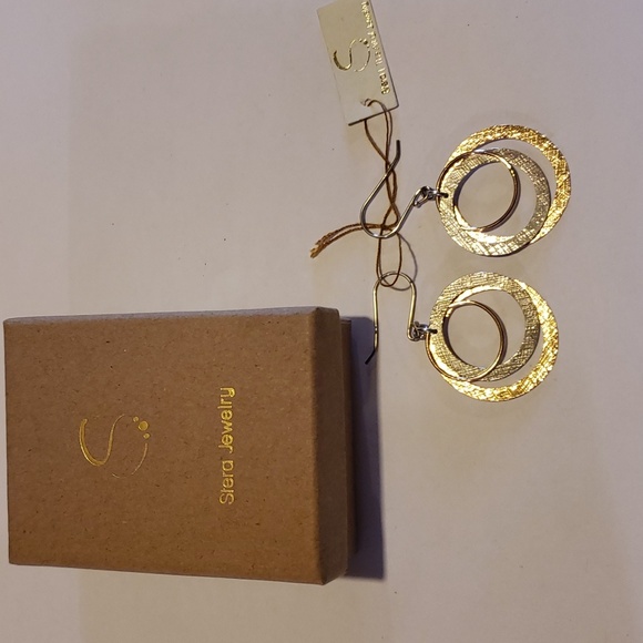 Tricolor Graduated Circle Dangle Earrings Silver and Gold-Tone - Picture 3 of 4